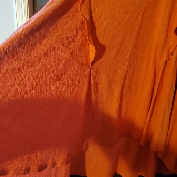 Top - Picture 5 of 7